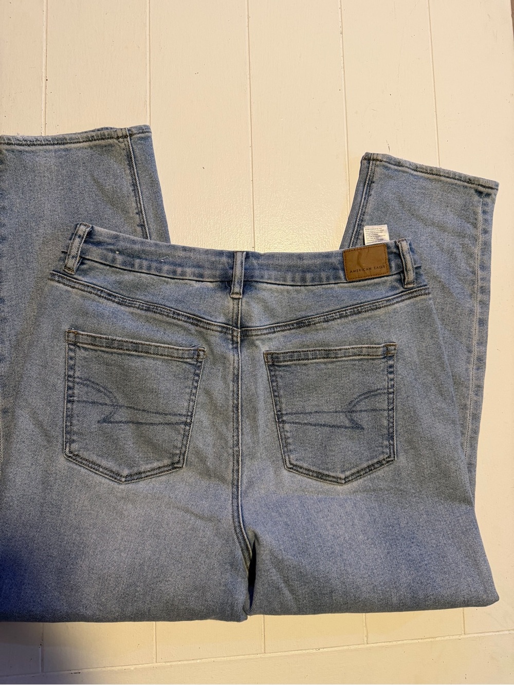 American Eagle Outfitters High-Rise Light Blue Jeans